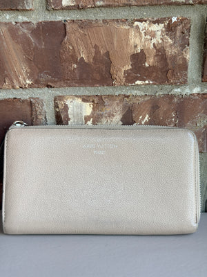 Louis Vuitton Comete Galle Zippy Wallet -37846