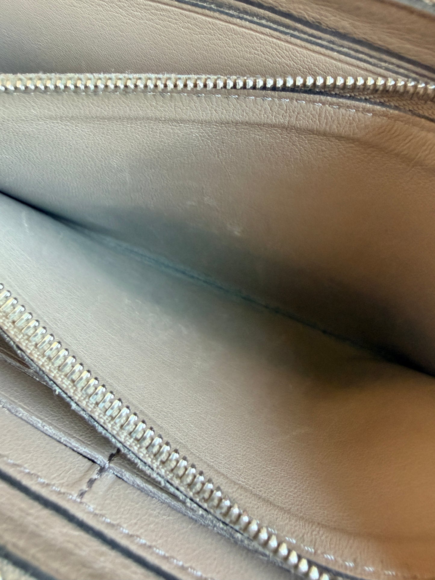 Louis Vuitton Comete Galle Zippy Wallet -37846