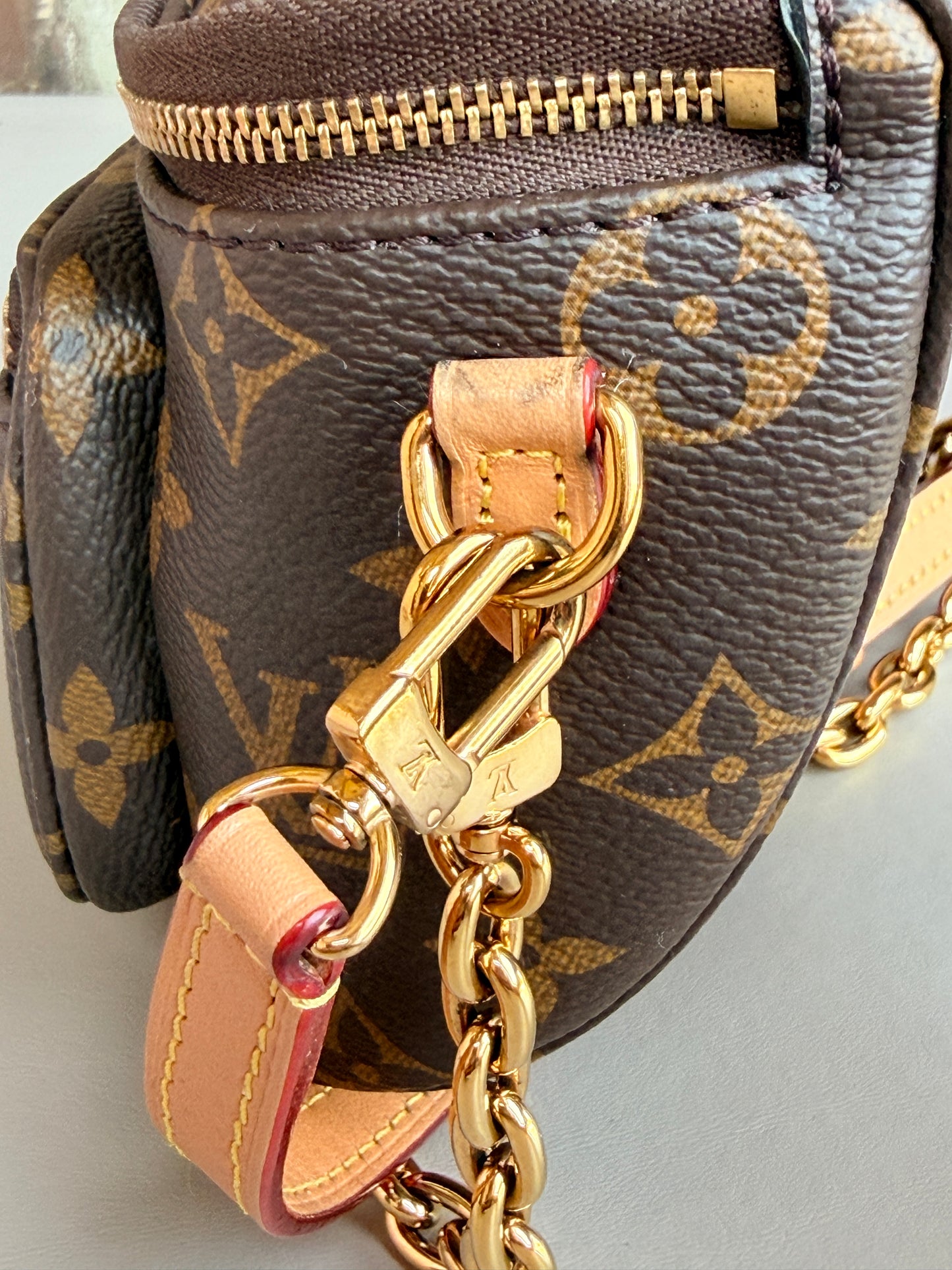 Louis Vuitton Mini Bum Bag Brown - 38365