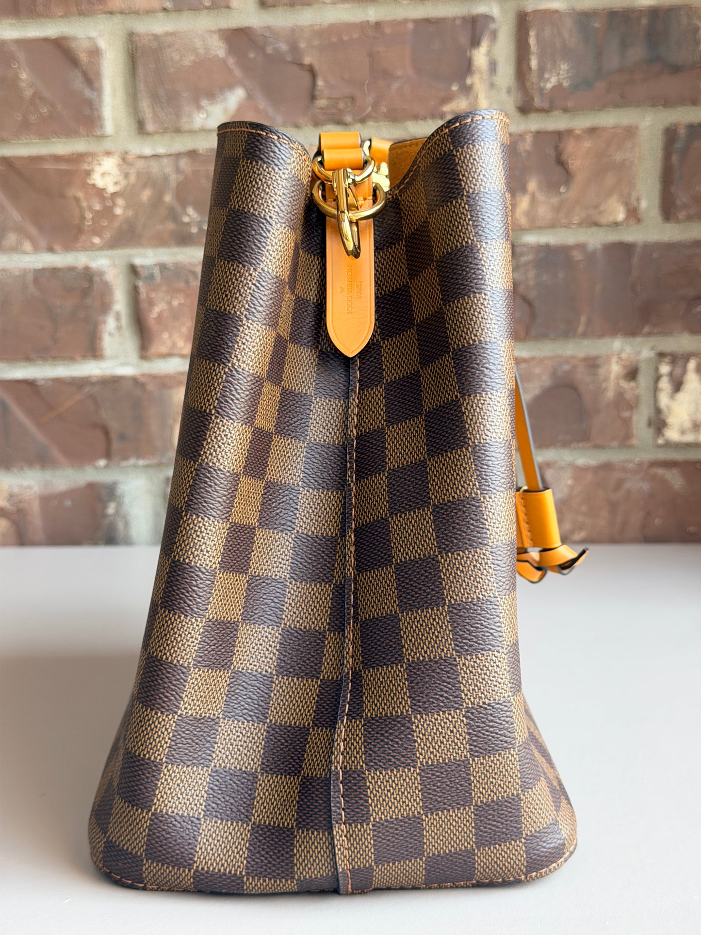 Louis Vuitton NeoNoe Handbag Damier with Leather MM 73478