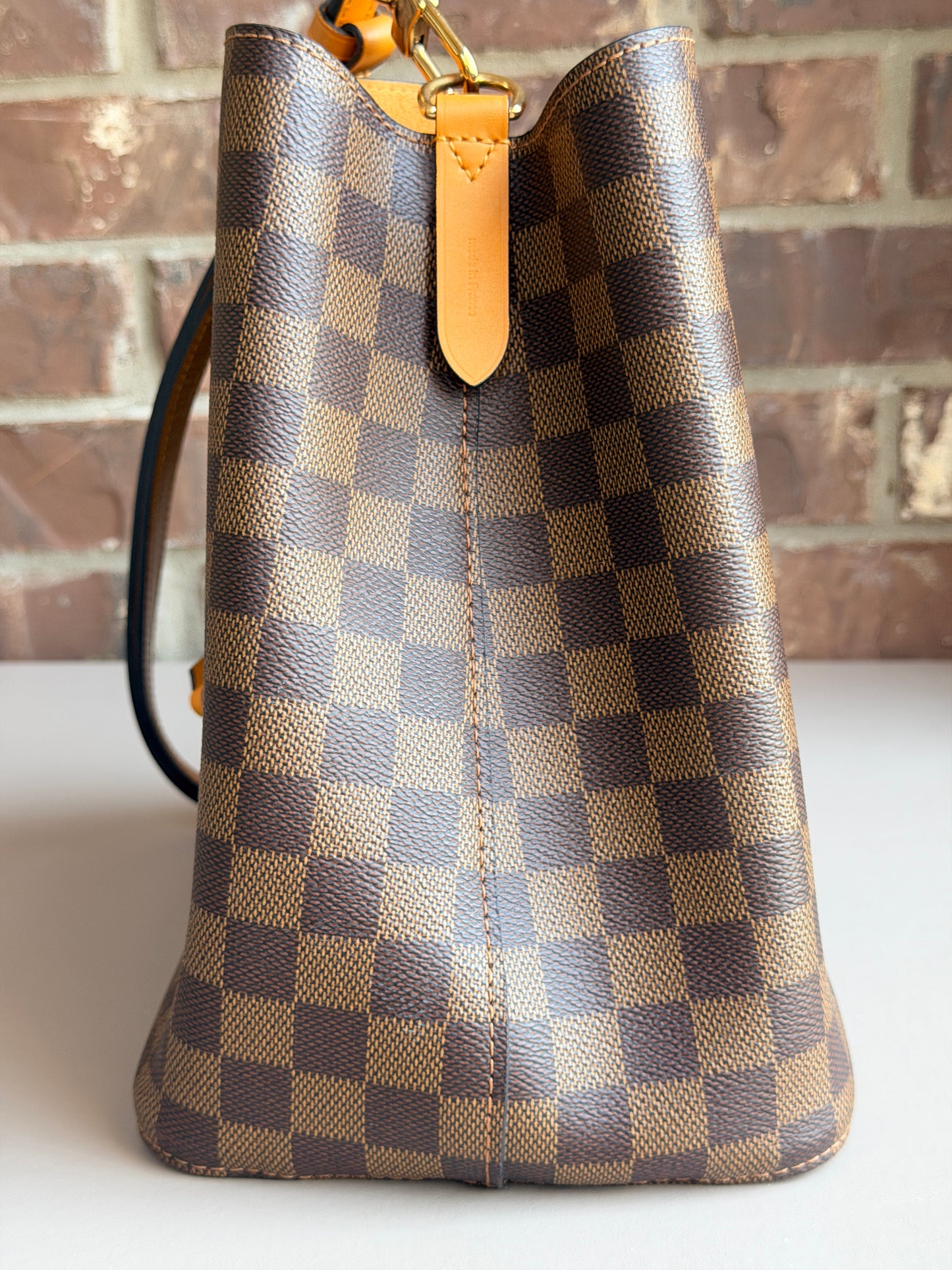 Louis Vuitton NeoNoe Handbag Damier with Leather MM 73478