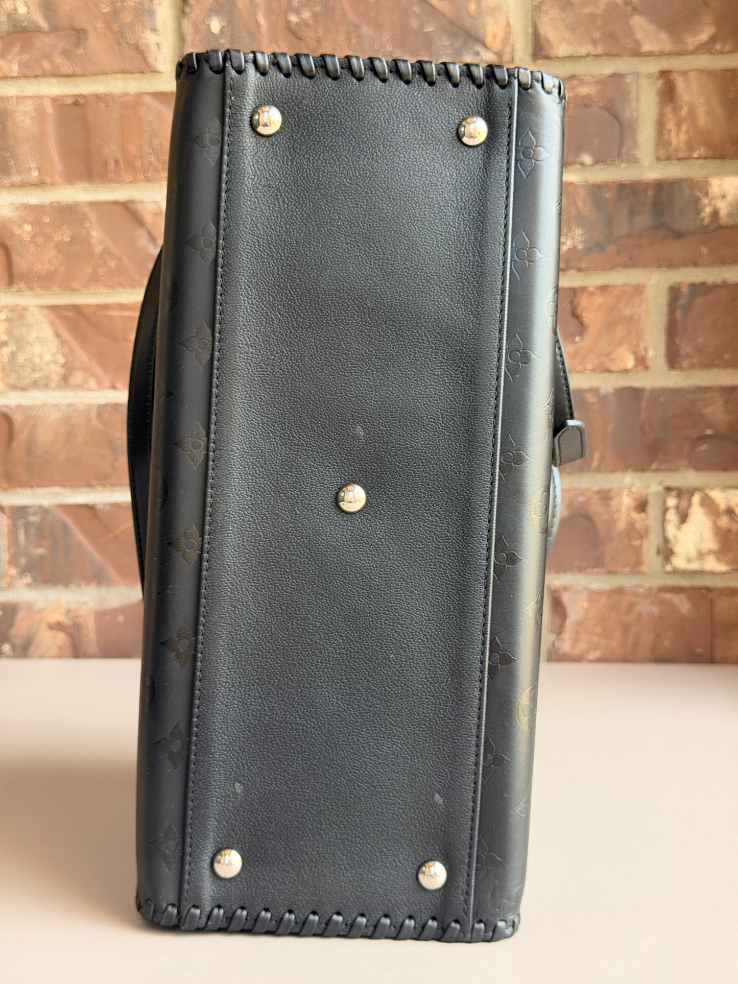 Louis Vuitton Very Zipped Tote Monogram Leather Black 72423