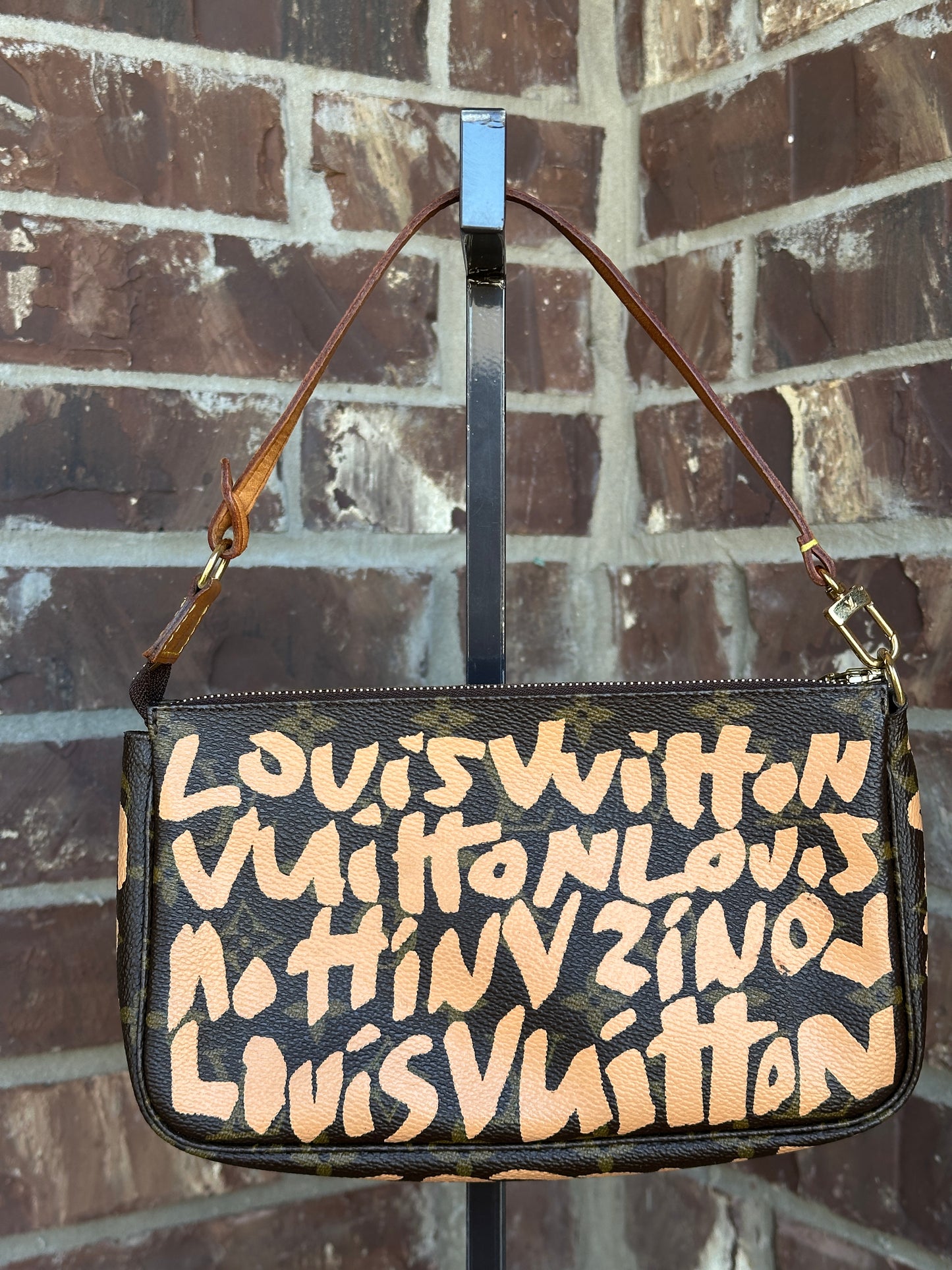 Louis Vuitton Monogram Graffiti Pochette Accessories Peach 48734