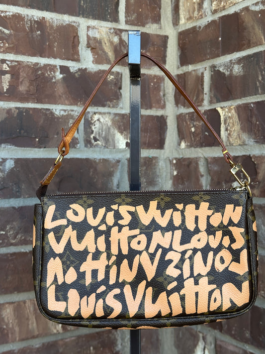 Louis Vuitton Monogram Graffiti Pochette Accessories Peach 48734