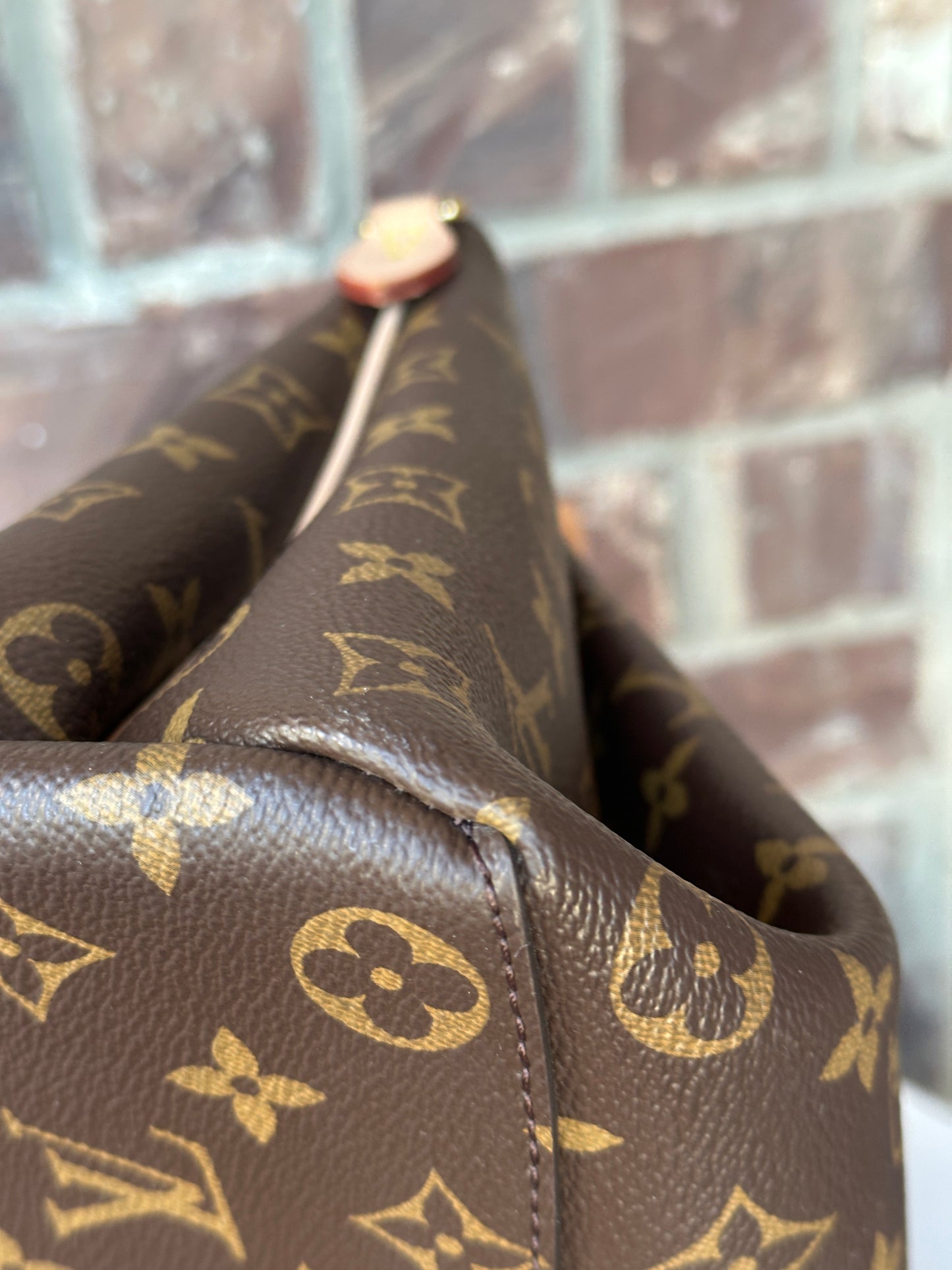 Louis Vuitton Rivoli Handbag Monogram Canvas PM 32703
