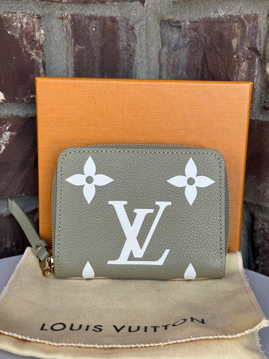 Louis Vuitton Monogram Giant Pattern Empreinte Leather Zippy Coin Wallet Green 41167