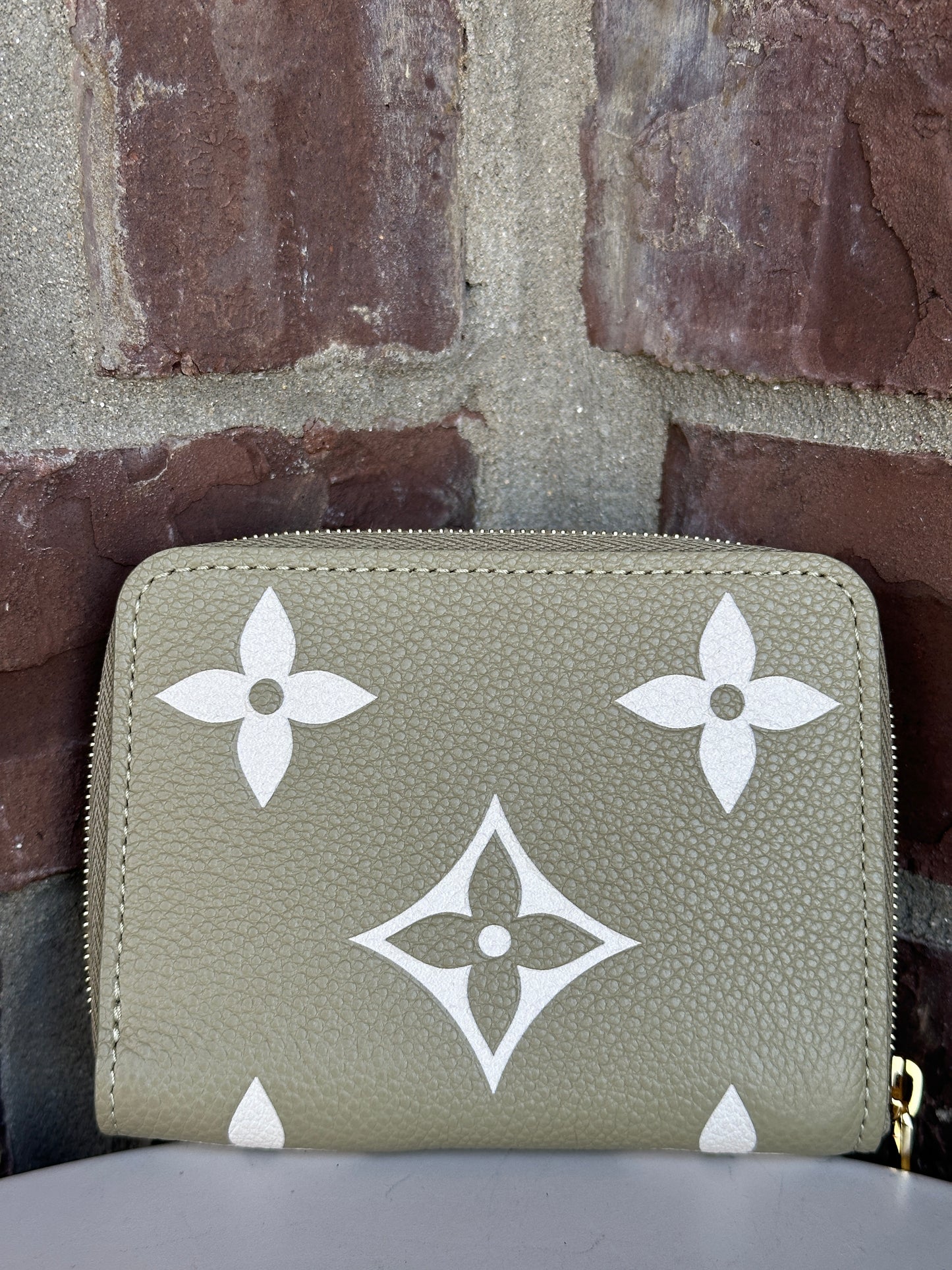 Louis Vuitton Monogram Giant Pattern Empreinte Leather Zippy Coin Wallet Green 41167