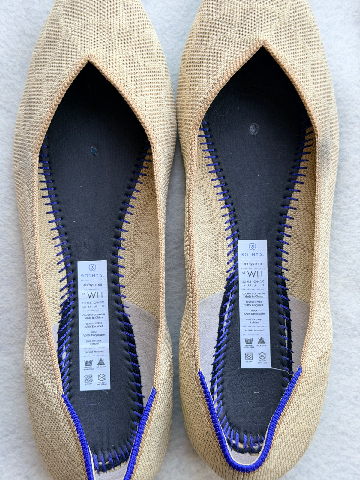 Rothy's The Point Women's Size 11 Beige Tan Blue Trim Knit Pointed Toe Flats