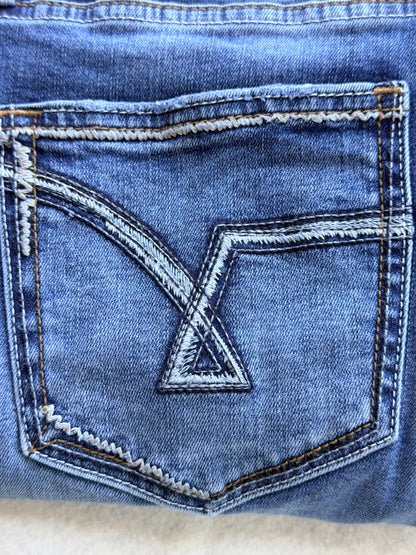 Vigoss Women's Boot Cut Jeans Size 12 Medium Wash Stretch Embroidered Pockets