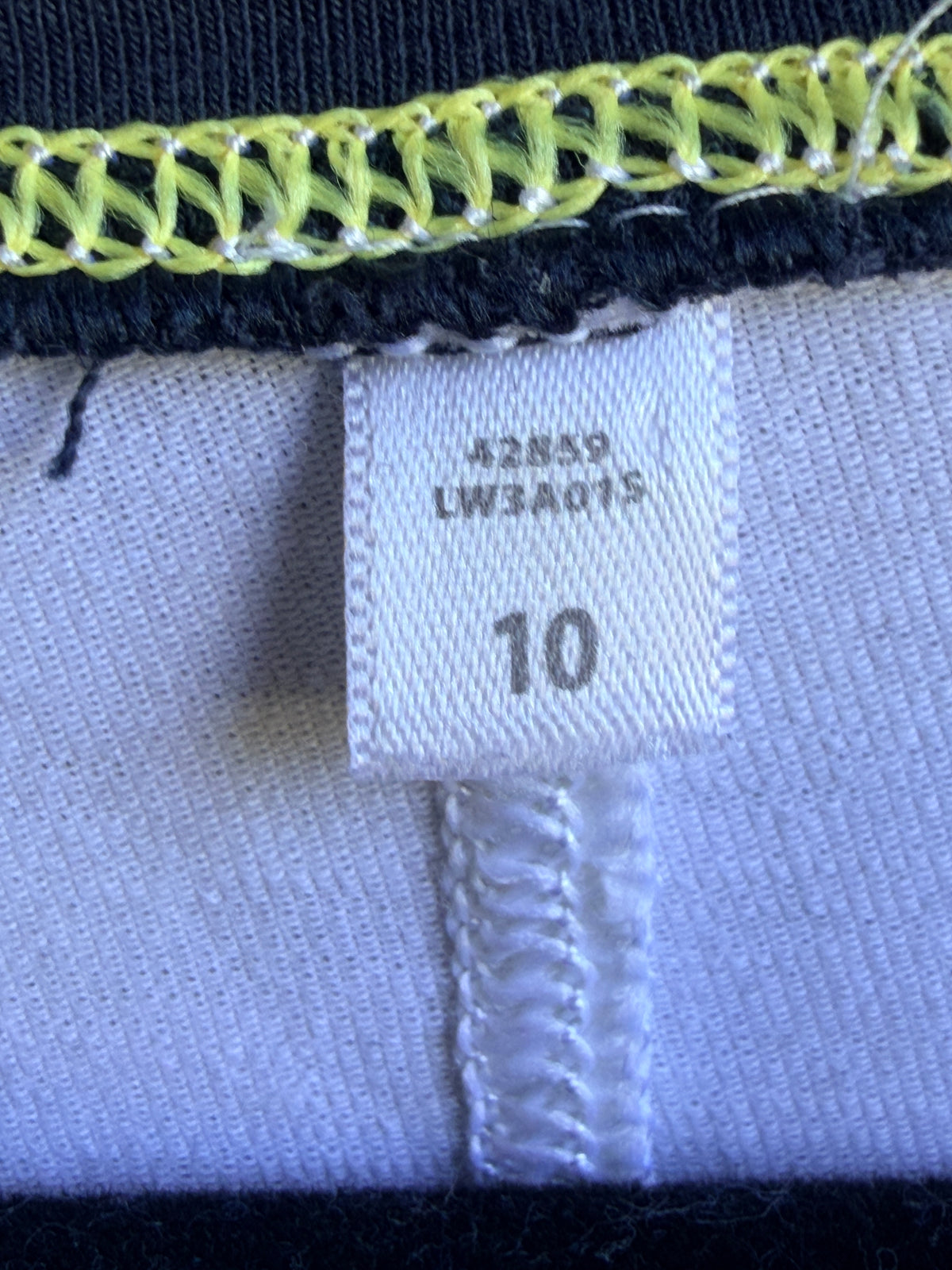 Lululemon Women's Colorblock Short Sleeve Top Size 10