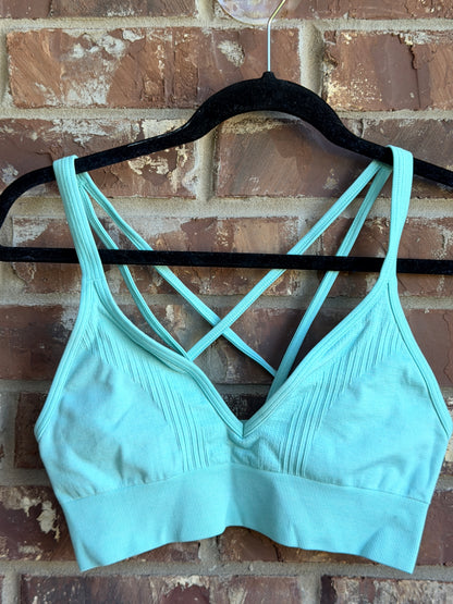 Lululemon Seamless Strappy Sports Bra Aqua Blue Size 8