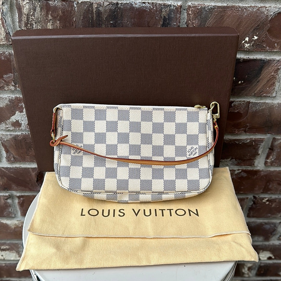 Louis Vuitton Azur Pochette Accessories