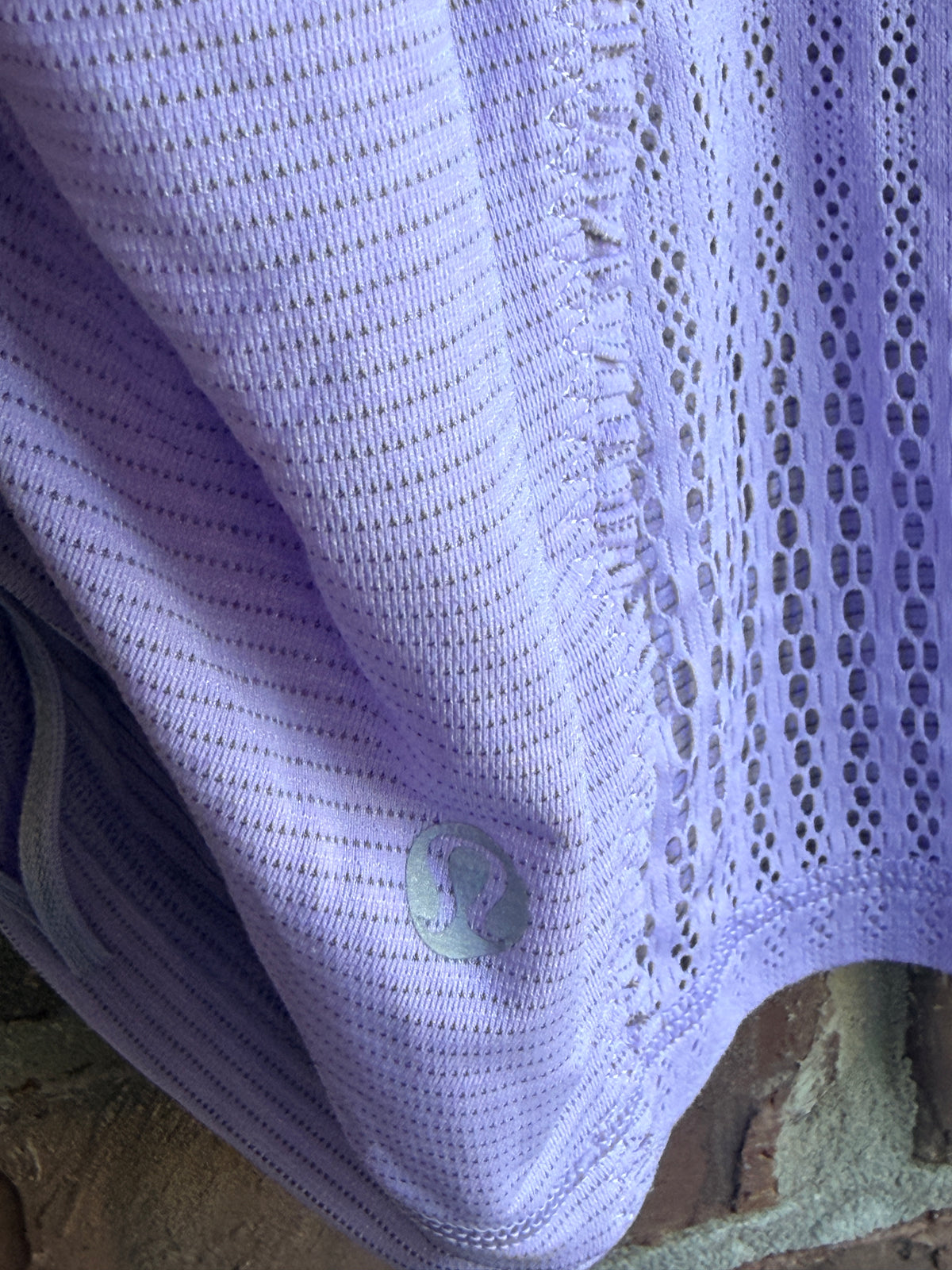 Lululemon Women's Purple V Neck Mesh Back Ruched Running Tank Top 16" P2P