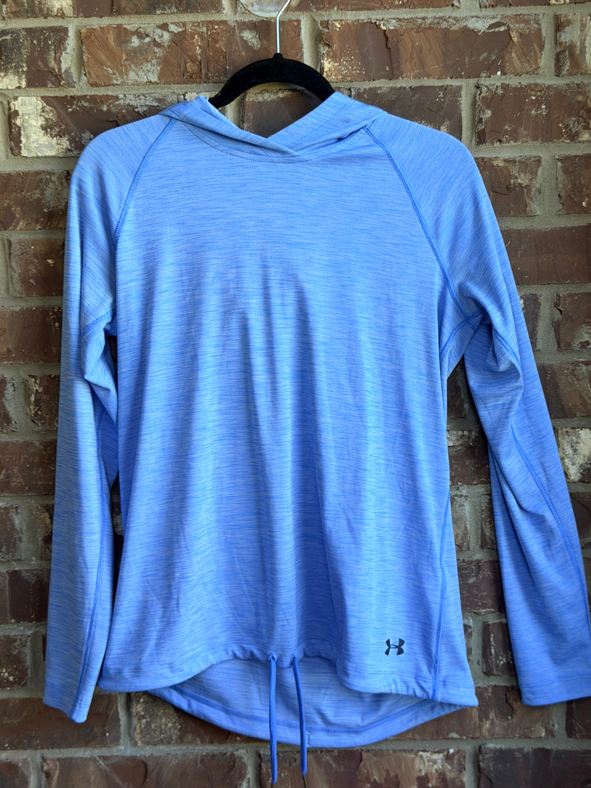 Under Armour Women’s Medium HeatGear Blue Hooded Long Sleeve Athletic Top