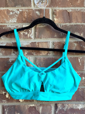 Trina Turk Recreation Women’s Medium Turquoise Strappy Sports Bra Cutout