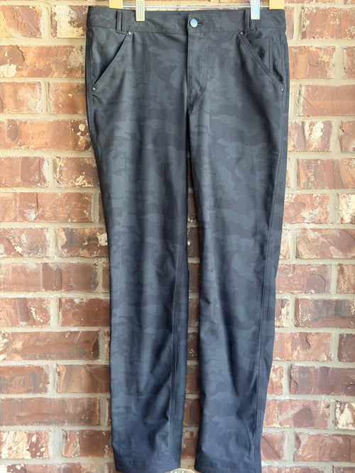 Women's Black Camo Straight Leg Stretch Pants Estimated Large 33-34" Waist