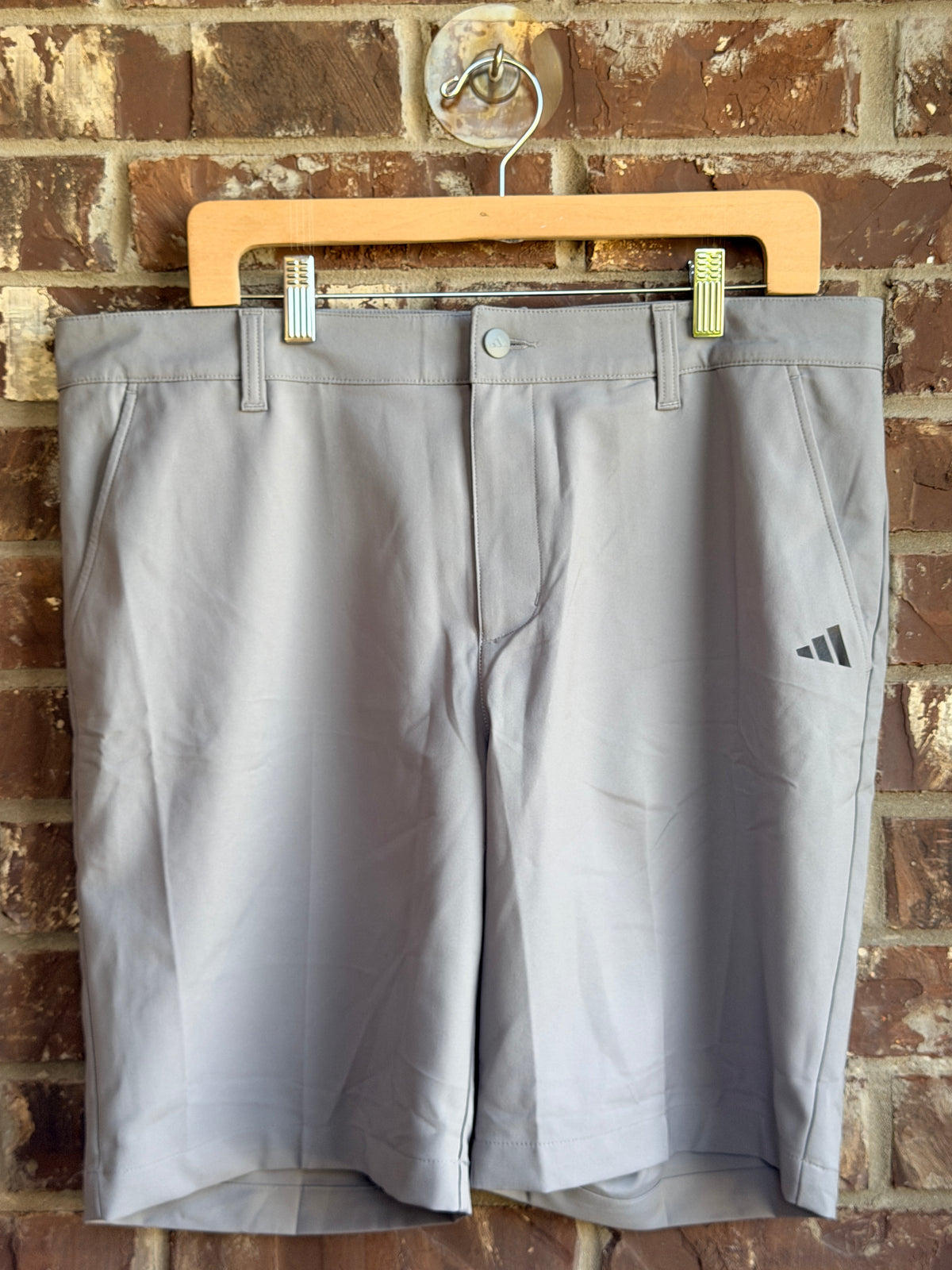 Adidas Mens Golf Shorts Size 34 Gray Performance Stretch NWT
