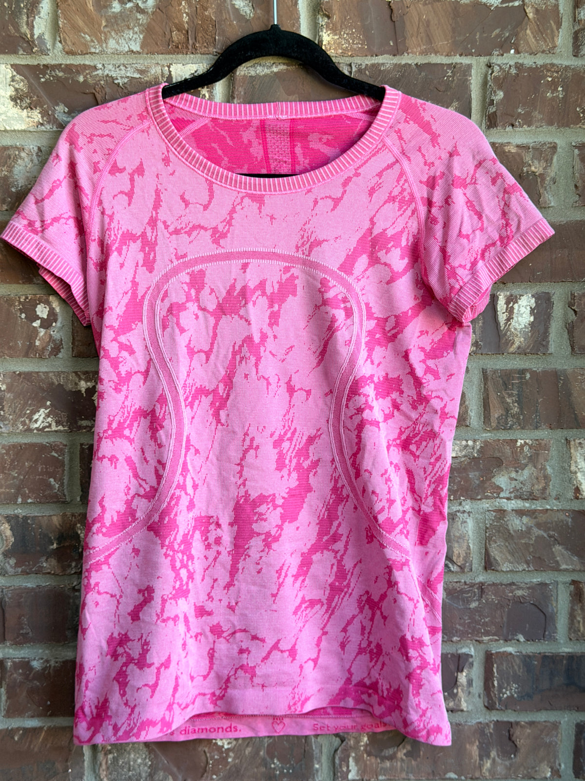Lululemon Swiftly Tech Short Sleeve Shirt Pink Marble Size 10