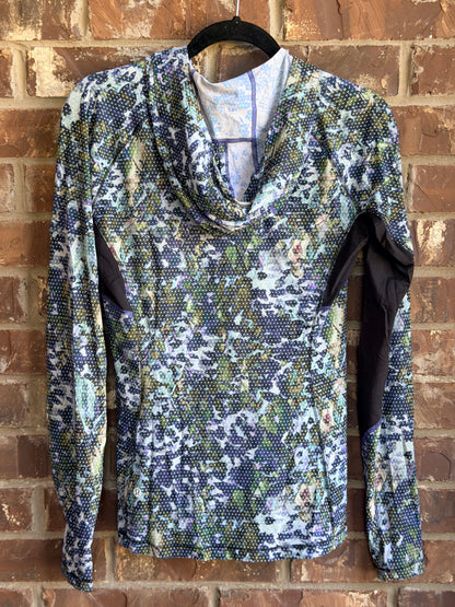 Lululemon Athletica Hooded Long Sleeve Pullover Floral Print Size 8