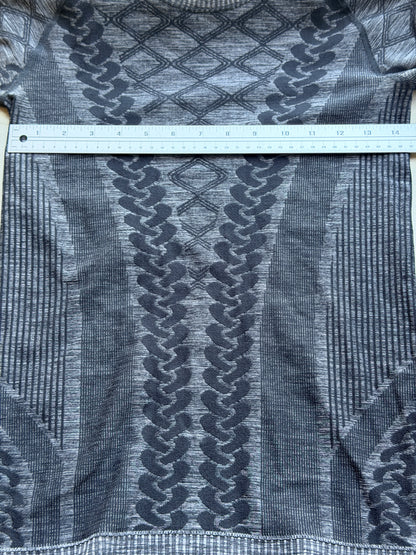 Lululemon Swiftly Tech Long Sleeve Crew Black Gray Geometric Print