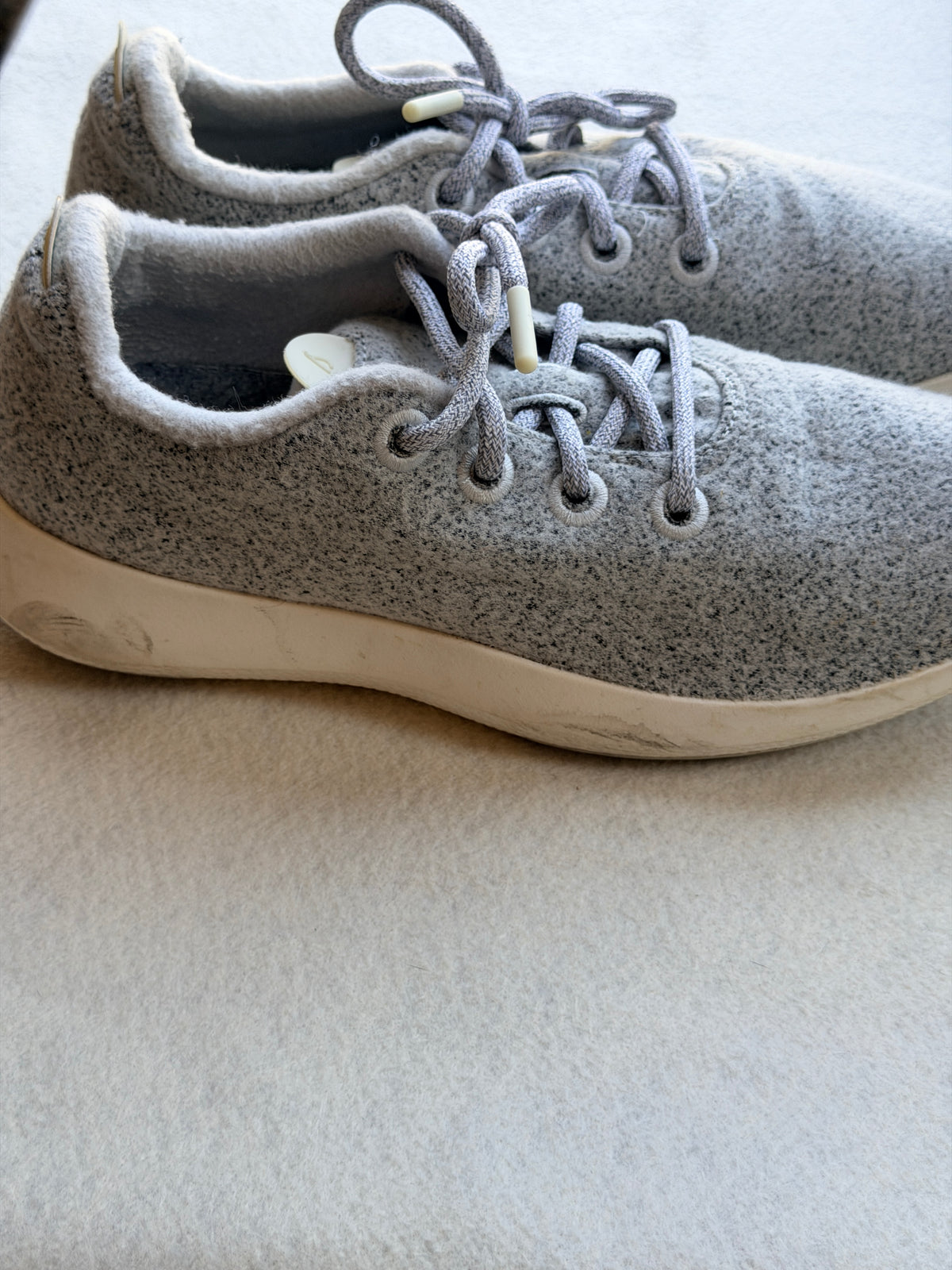 Allbirds Wool Runners Women's Size 11 Gray Merino Wool Lace Up Sneakers