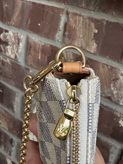 Louis Vuitton Eva Handbag Damier Azur 43189