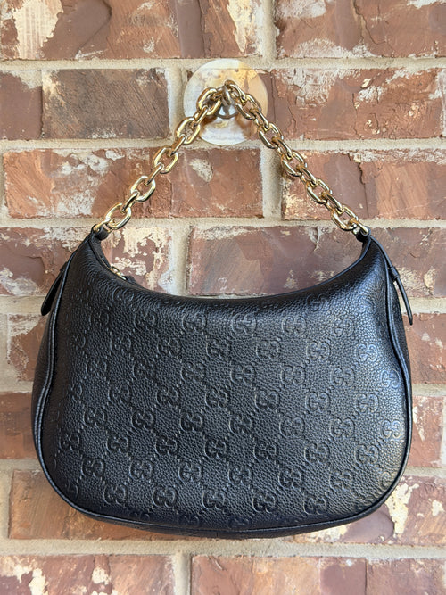 Gucci Emblem Half Moon Shoulder Bag GG Embossed Leather Large	Black 96549