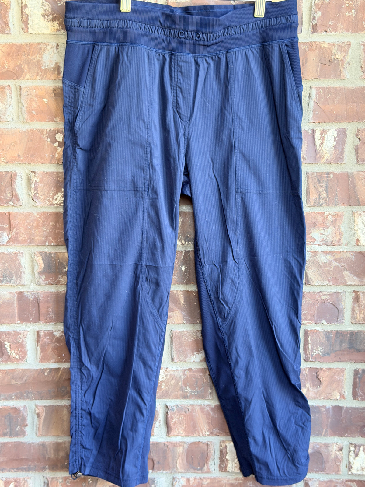 Lululemon Studio Pants II Navy Blue Size 10 Dance Studio Adjustable Hem