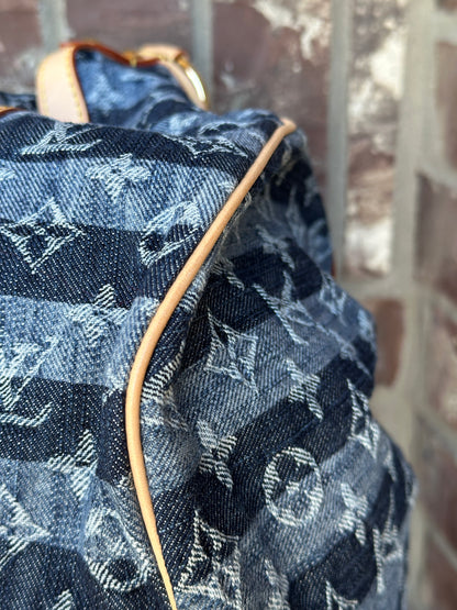 Louis Vuitton Porte Epaule Raye Handbag Striped Denim GM 65673