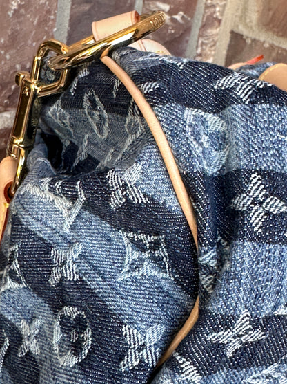 Louis Vuitton Porte Epaule Raye Handbag Striped Denim GM 65673