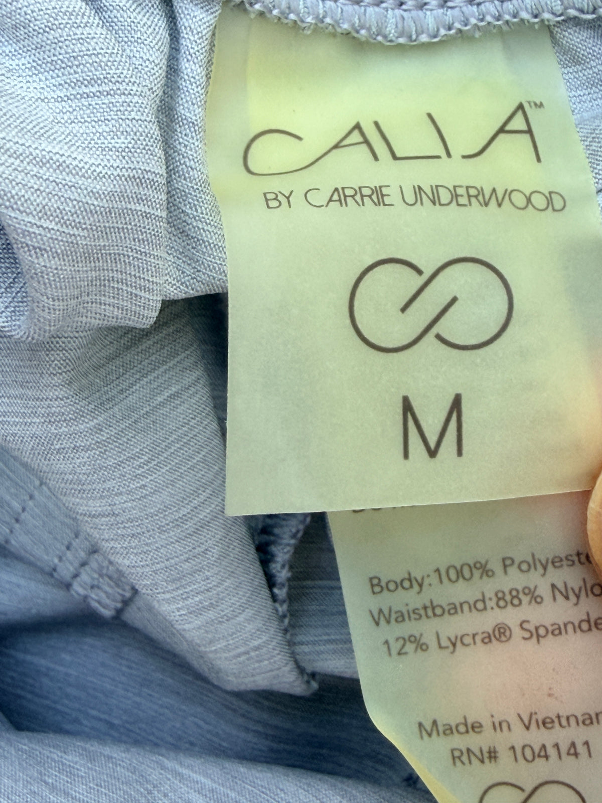 CALIA Carrie Underwood Women's Gray Athletic Shorts Medium