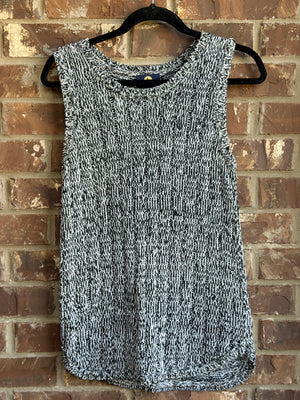 Adrienne Vittadini Black White Marled Knit Sleeveless Sweater Top Medium