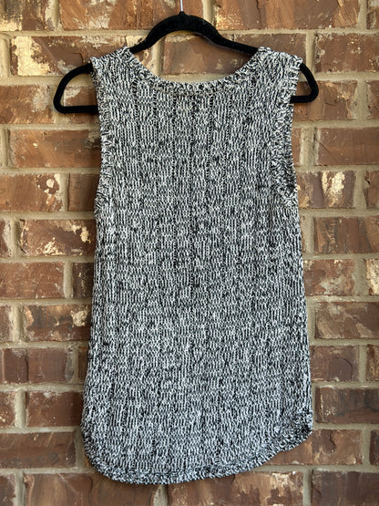 Adrienne Vittadini Black White Marled Knit Sleeveless Sweater Top Medium