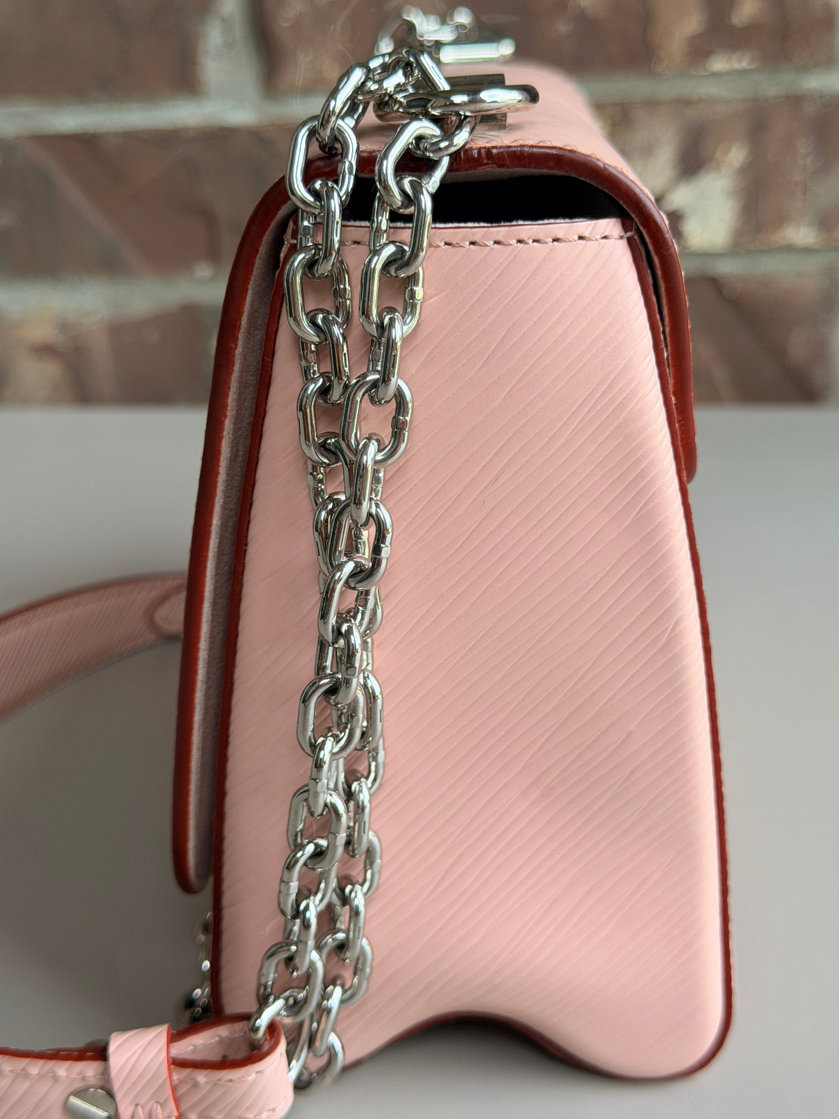 Louis Vuitton Twist Handbag Bird Motif Epi Leather MM Pink 82732