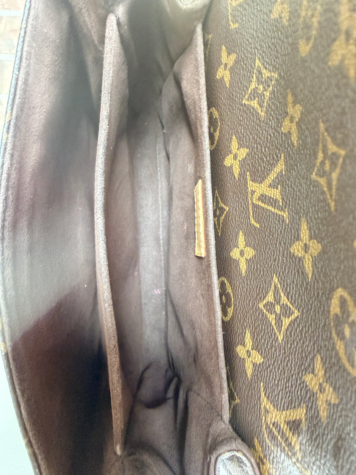 Louis Vuitton Monogram Pochette Metis Crossbody Bag 59284