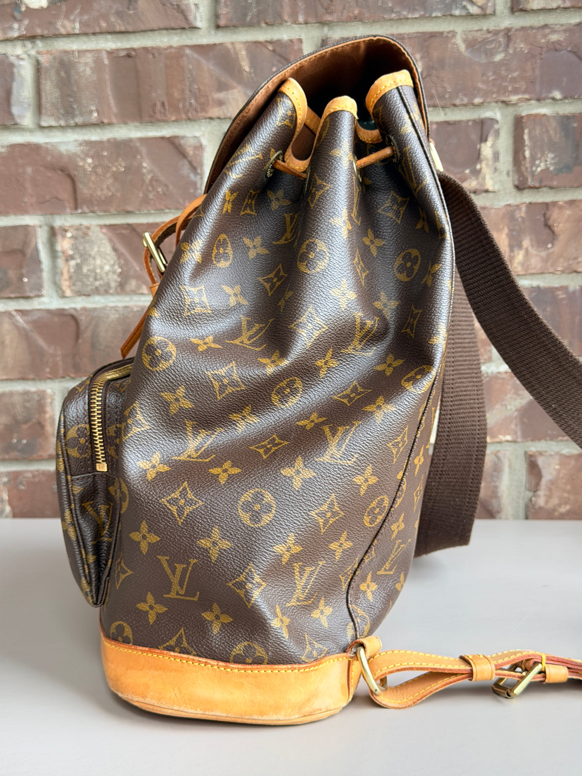 Louis Vuitton Montsouris GM 40593