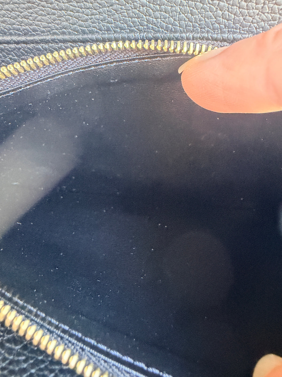 Louis Vuitton Monogram Empreinte Sarah Wallet Black 78956