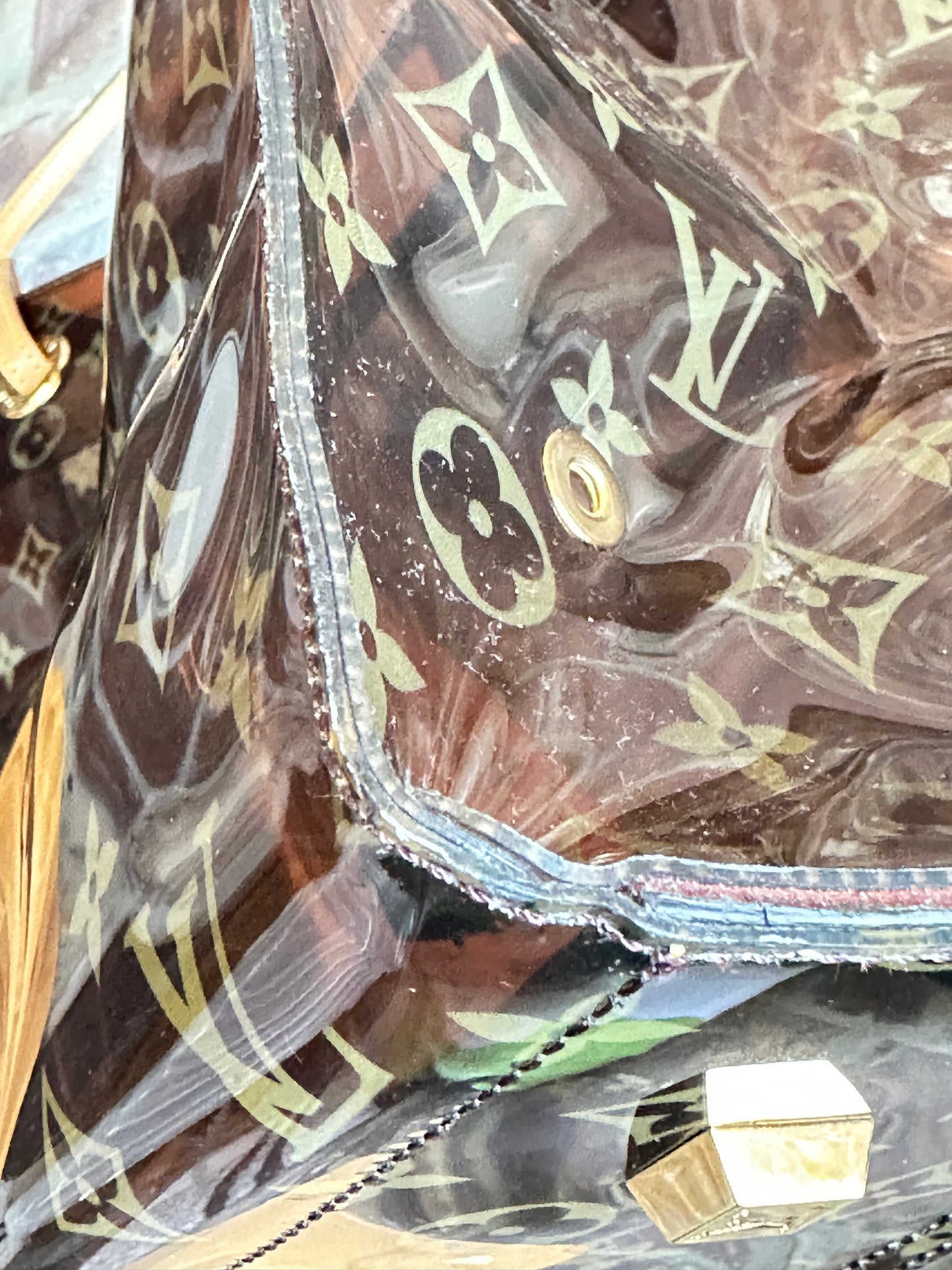 Louis Vuitton Ambre Sac Cabas Monogram Vinyl GM Brown	59276