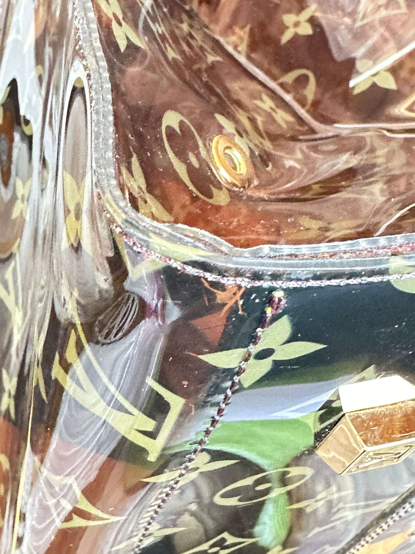 Louis Vuitton Ambre Sac Cabas Monogram Vinyl GM Brown	59276