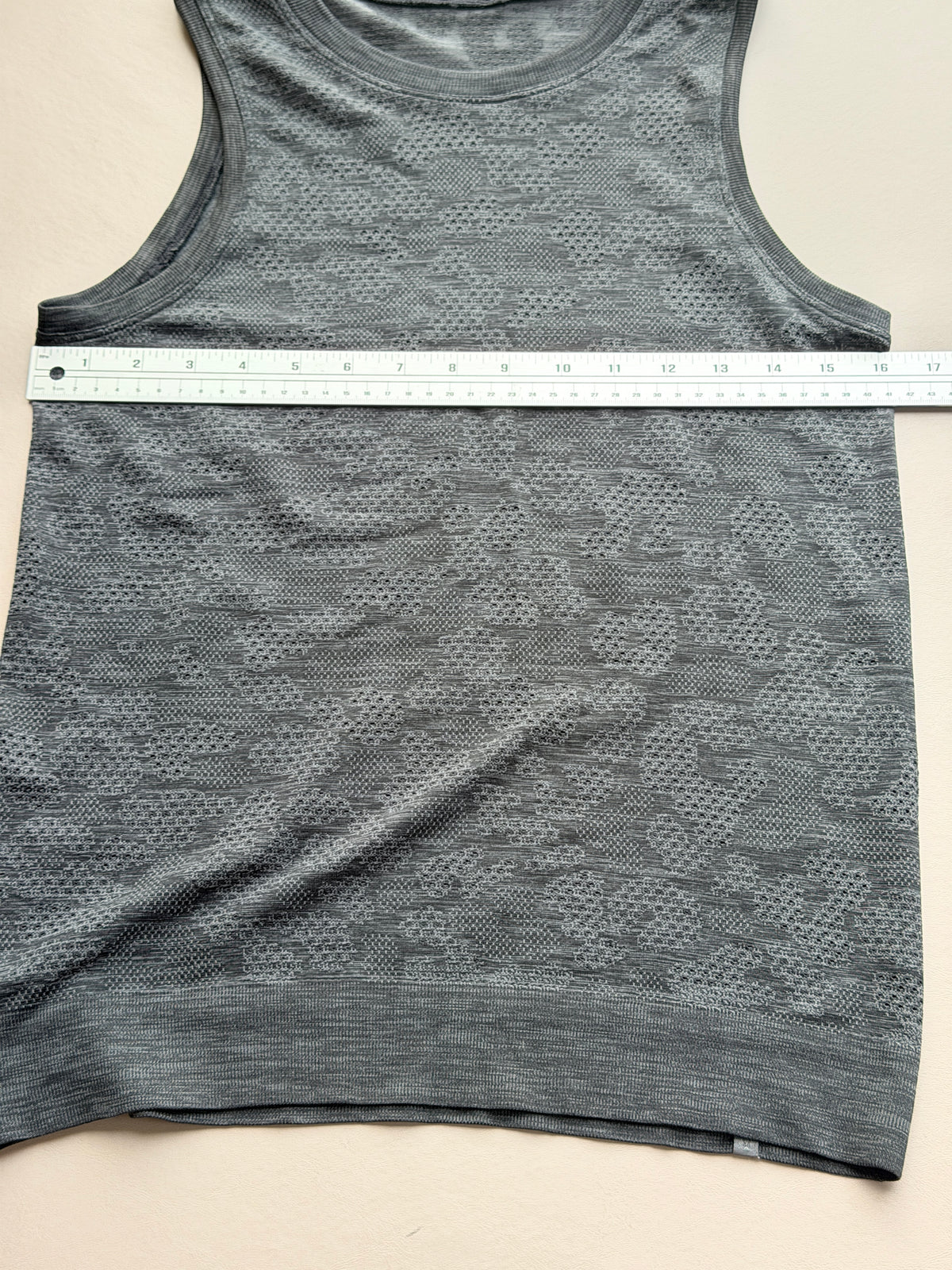 Lululemon Gray Seamless Knit Racerback Tank Top