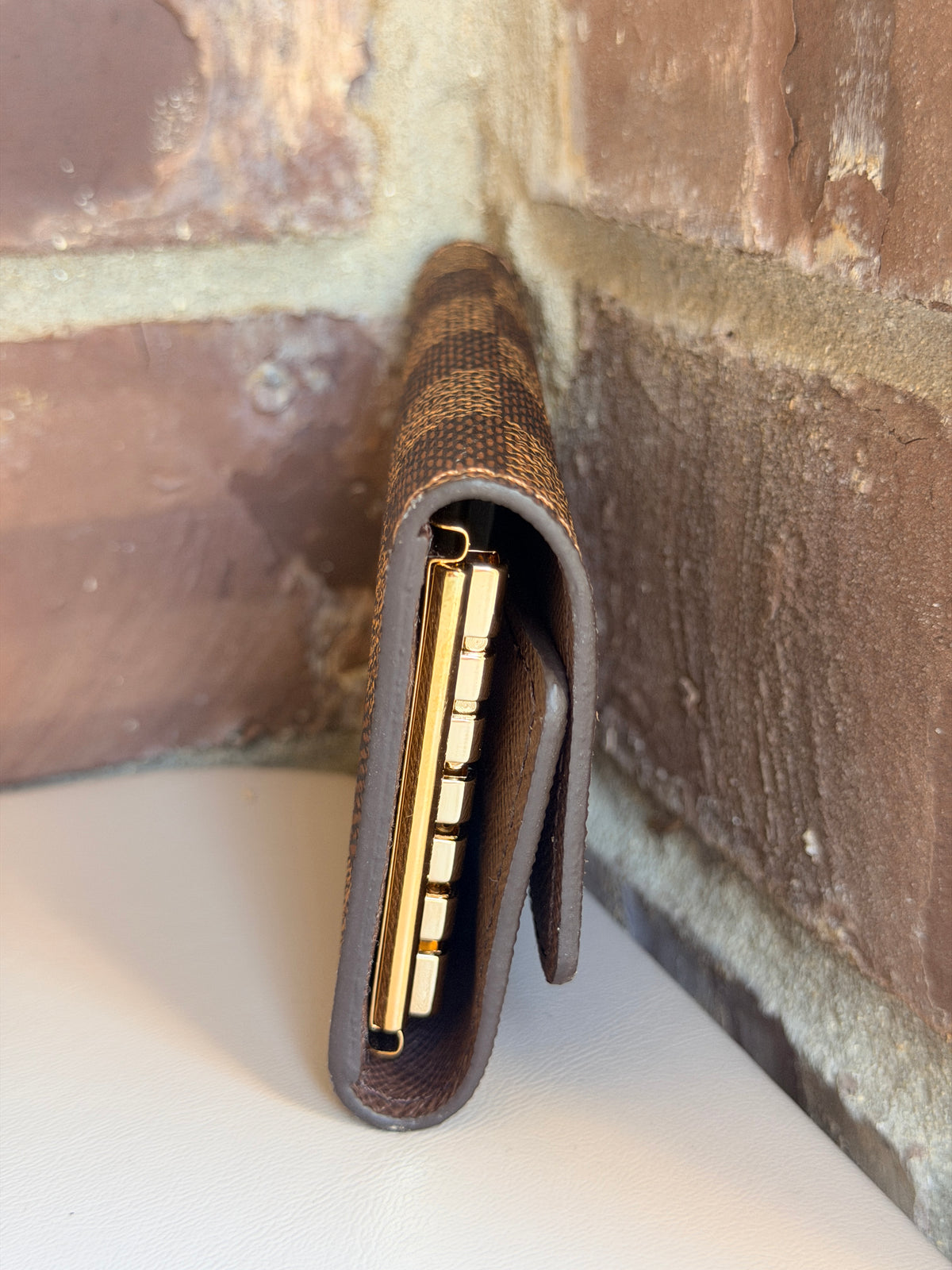 Louis Vuitton 6 Key Holder  Damier Ebene 84573