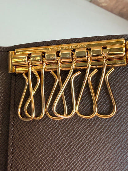 Louis Vuitton 6 Key Holder  Damier Ebene 84573