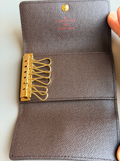 Louis Vuitton 6 Key Holder  Damier Ebene 84573
