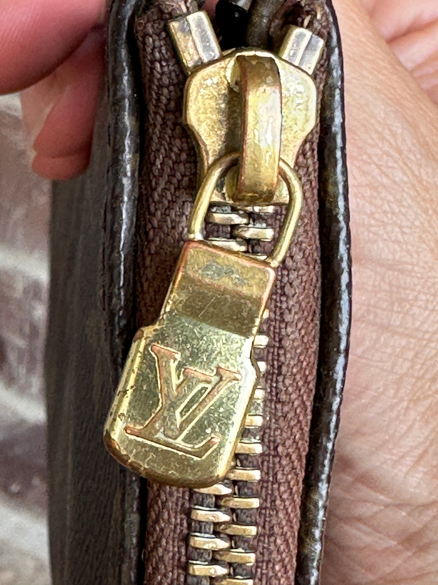 Louis Vuitton Poche Documents Monogram Canvas Brown 91487