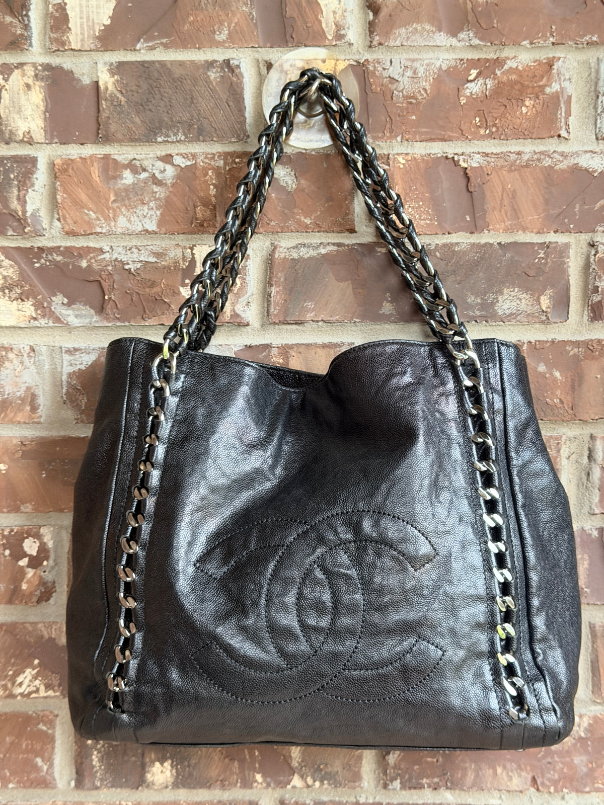 Chanel Modern Chain Tote Caviar North South Black 83573