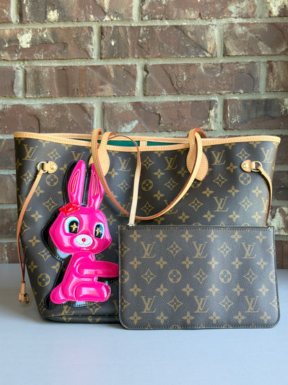 Louis Vuitton Neverfull Limited Edition Sun Yitian MM 56233