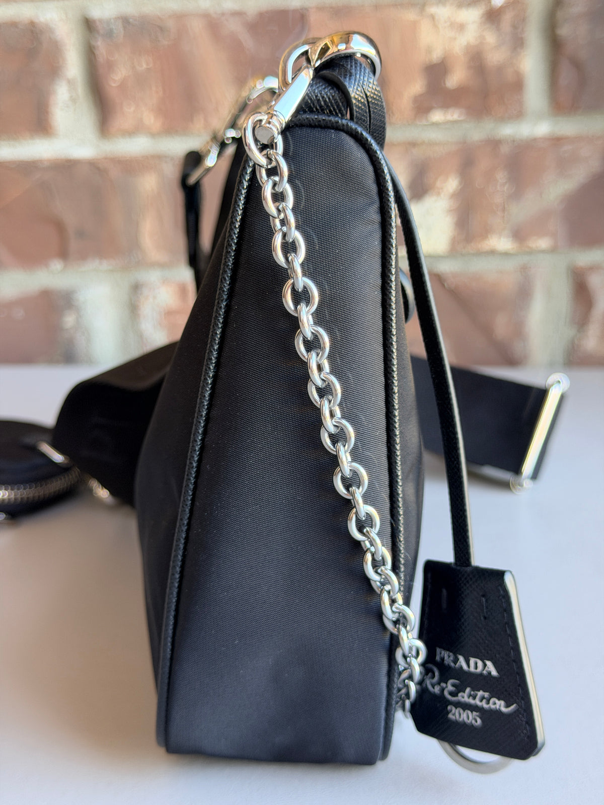 Prada Re-Edition 2005 Crossbody Black 45626