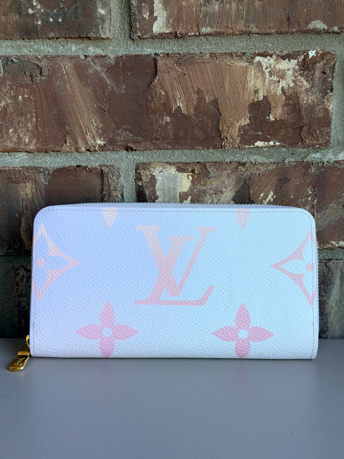 Louis Vuitton Spring In The City Sunrise Pastel Zippy Wallet 34632