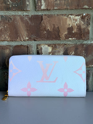 Louis Vuitton Spring In The City Sunrise Pastel Zippy Wallet 34632