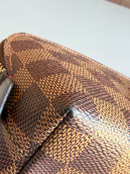 Louis Vuitton Cosmetic Pouch Damier Ebene 45892
